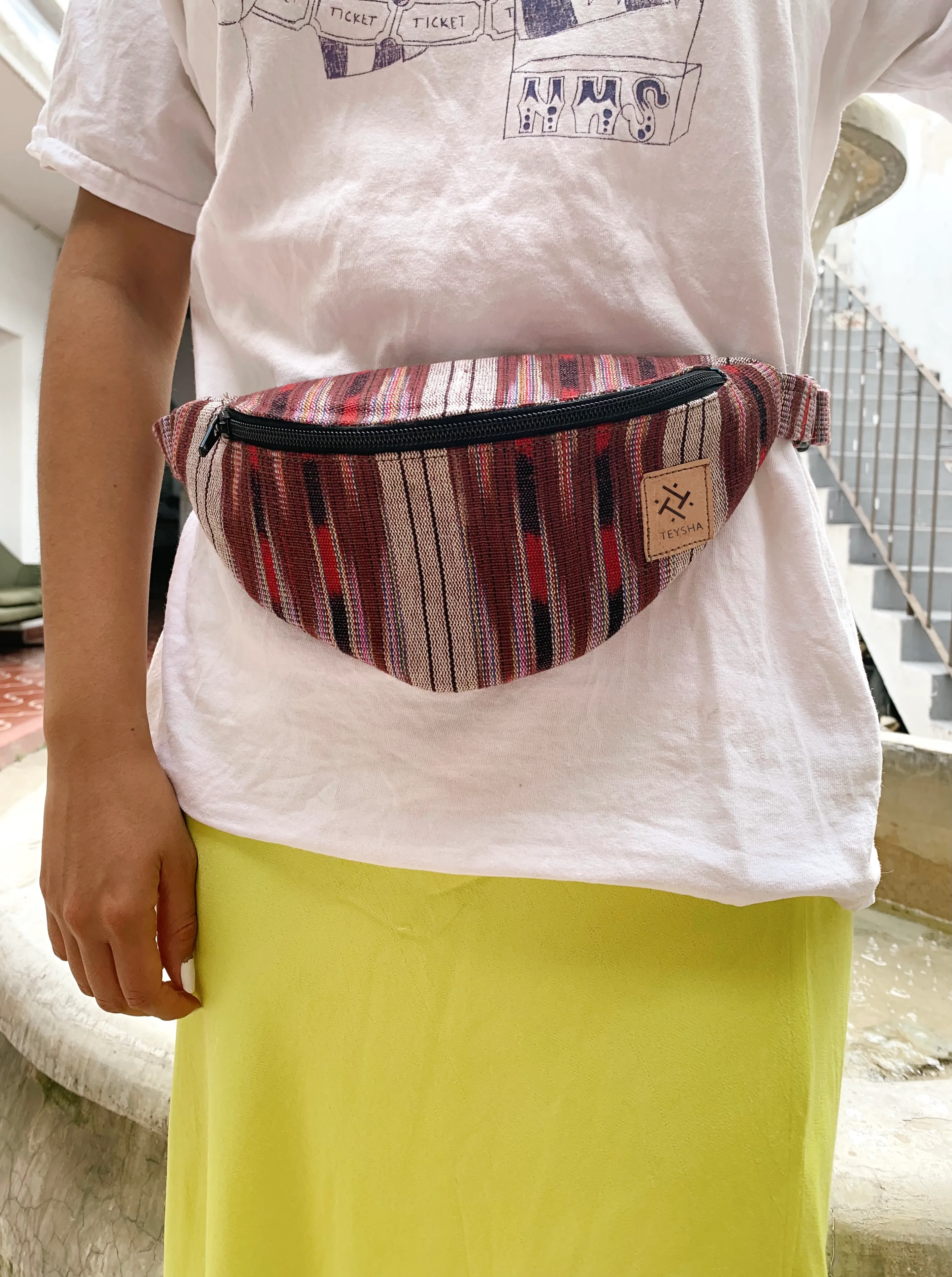 Aventura Belt Bag