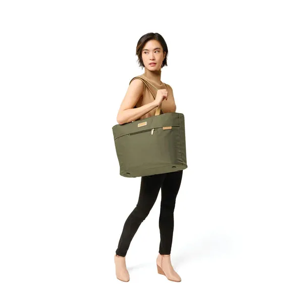 Briggs & Riley Baseline Traveler Tote