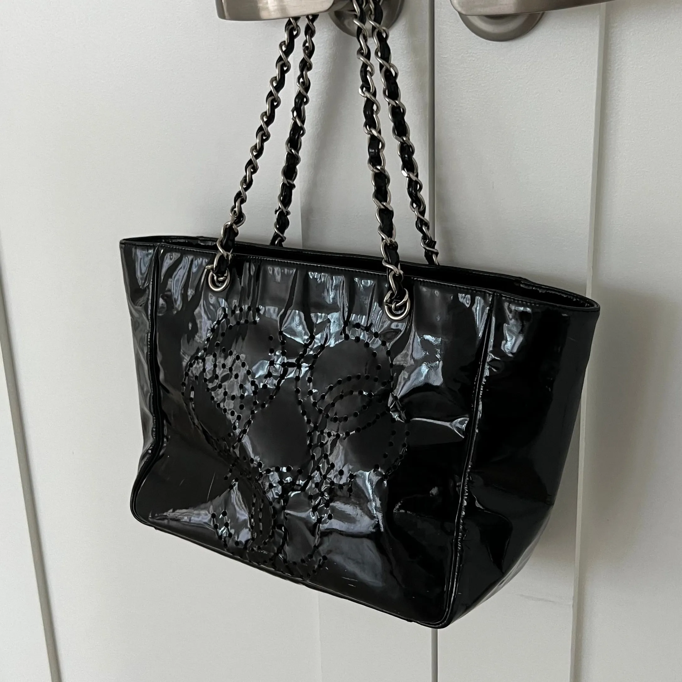 CHANEL CC Tote Bag Black Patent Leather