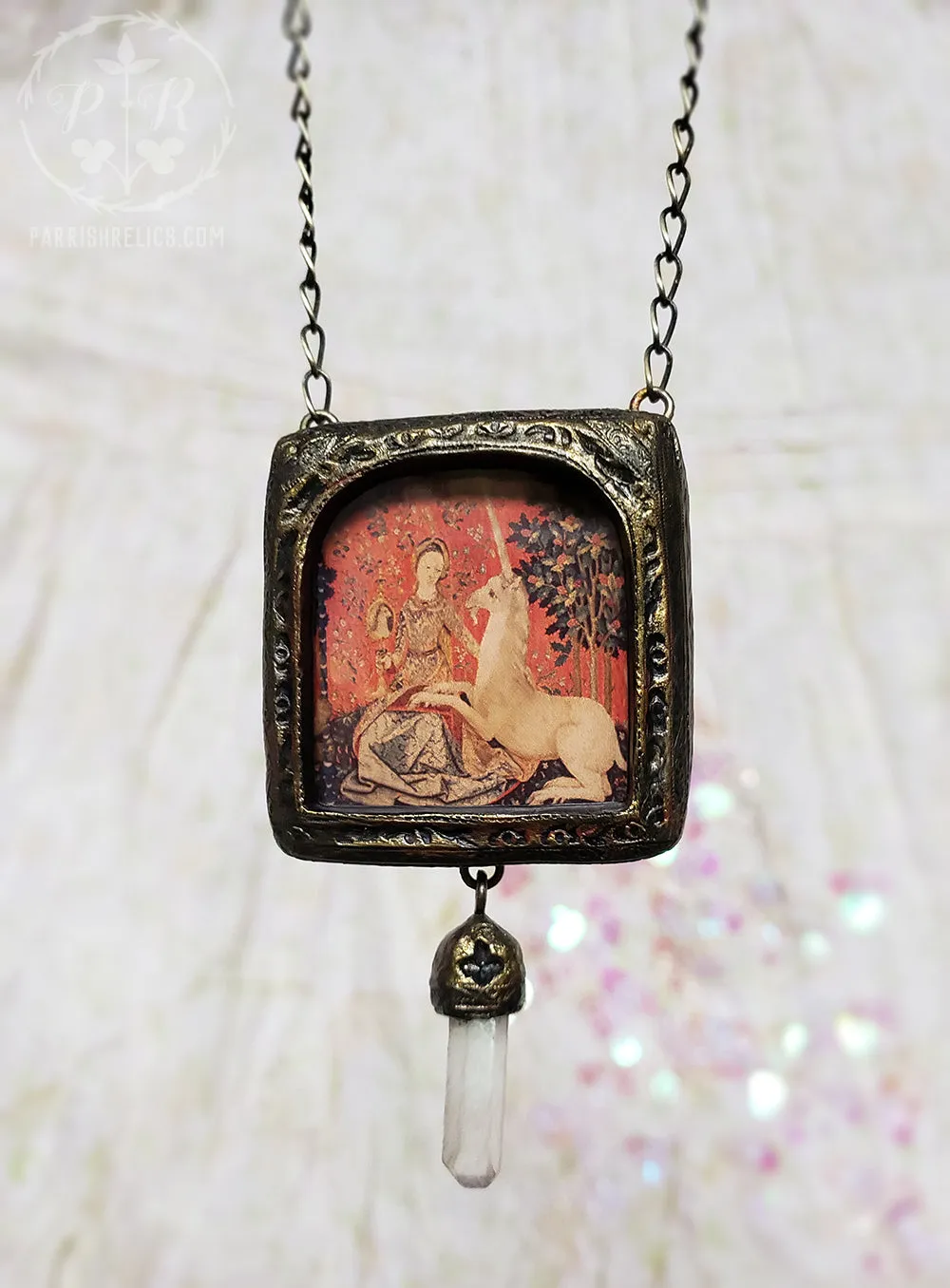 La Vue ~ Lady & the Unicorn Pictorial Shrine Amulet