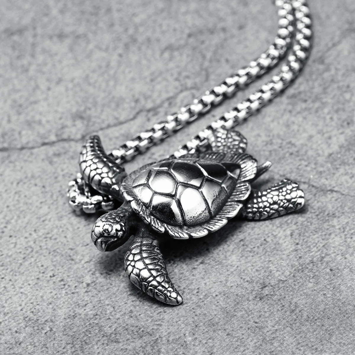 Luxurious Stainless Steel Turtle Necklace