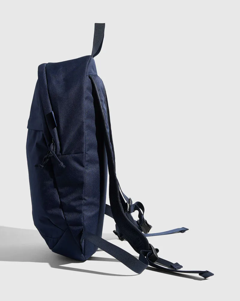 (R)evolution 15L Commuter Backpack