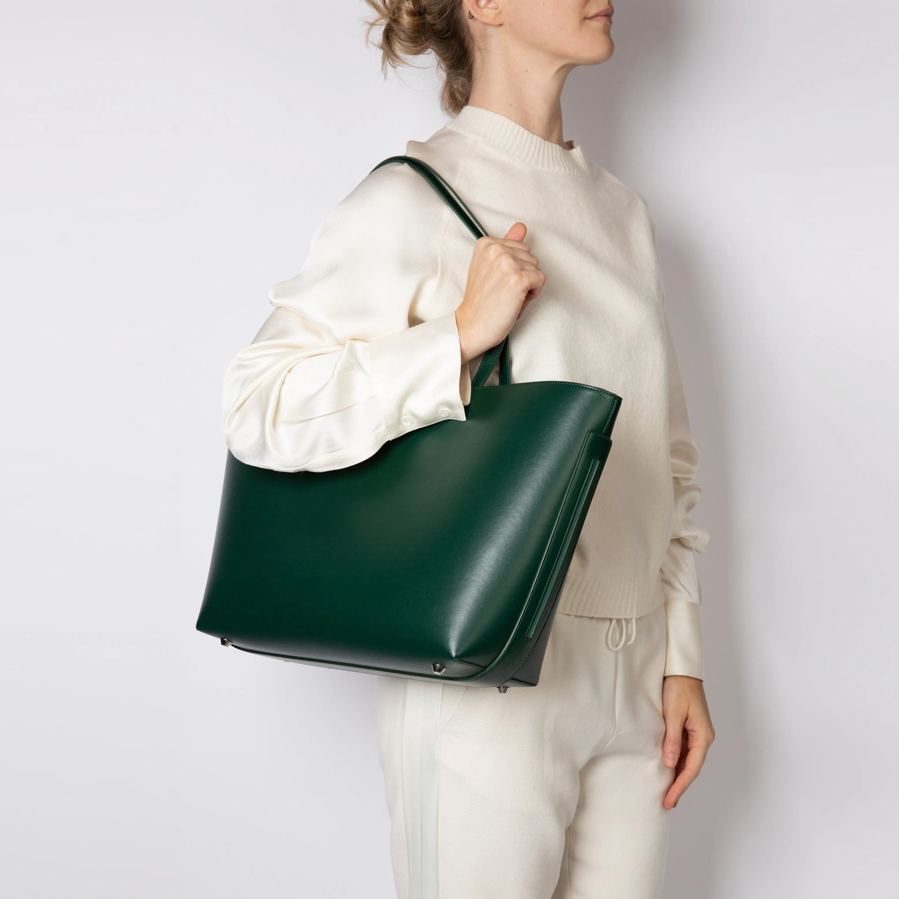 The Ella Apple Leather Vegan Tote Bag |  Ivy