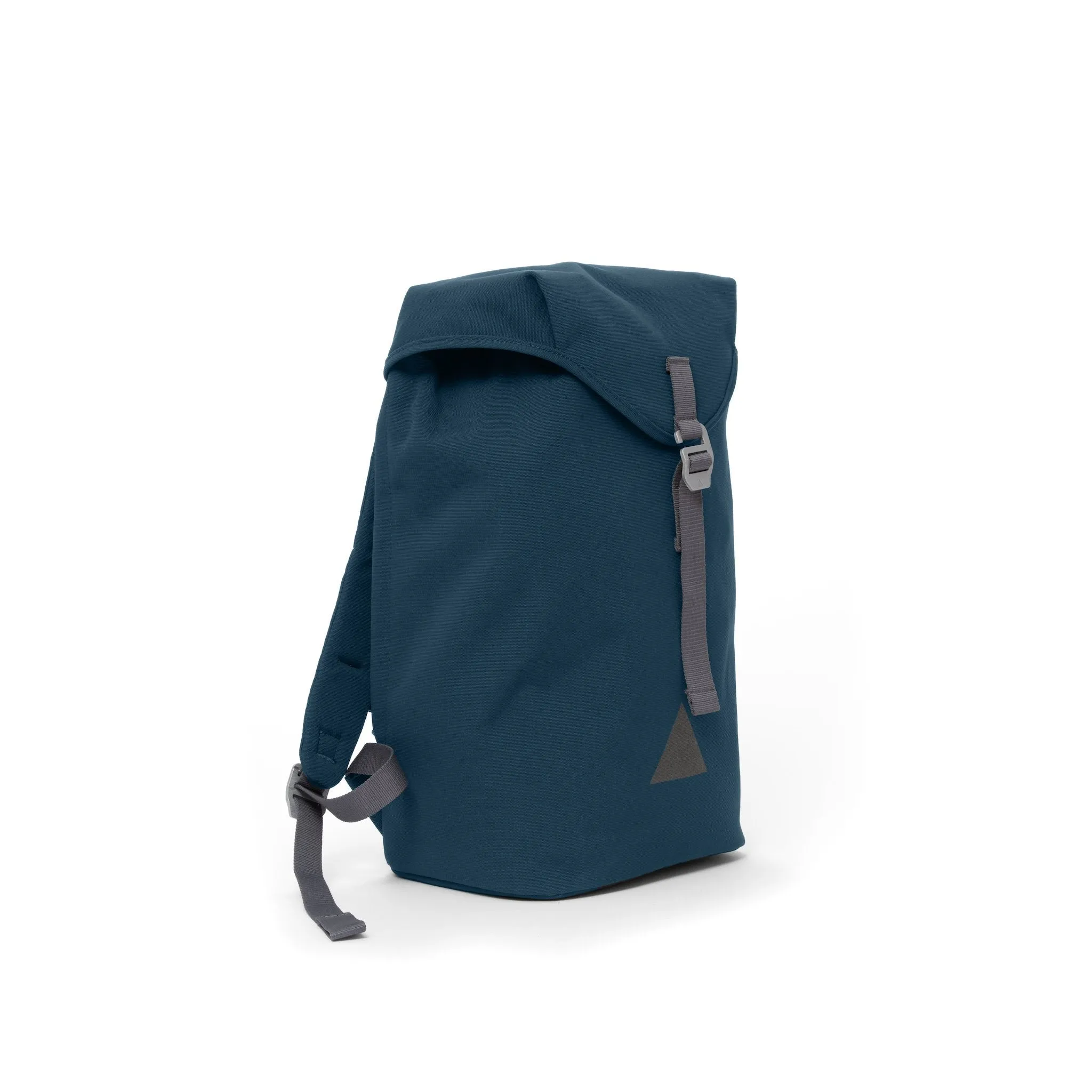 Tor Flap Backpack 25L Fjord SAMPLE