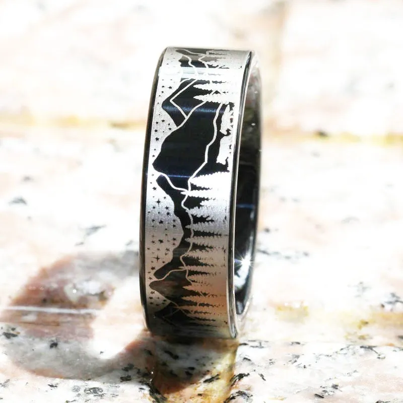 Unique and Luxurious Wolf Ring